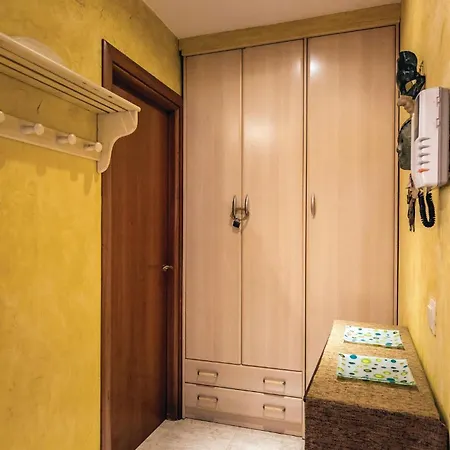 Lovely In With Swimming Pool Holiday home