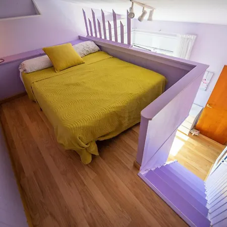 In With 4 Bedrooms, Wifi&outdoor Swimming Pool Vakantiehuis Malgrat de Mar